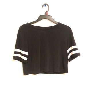 Forever 21 Cropped Tee